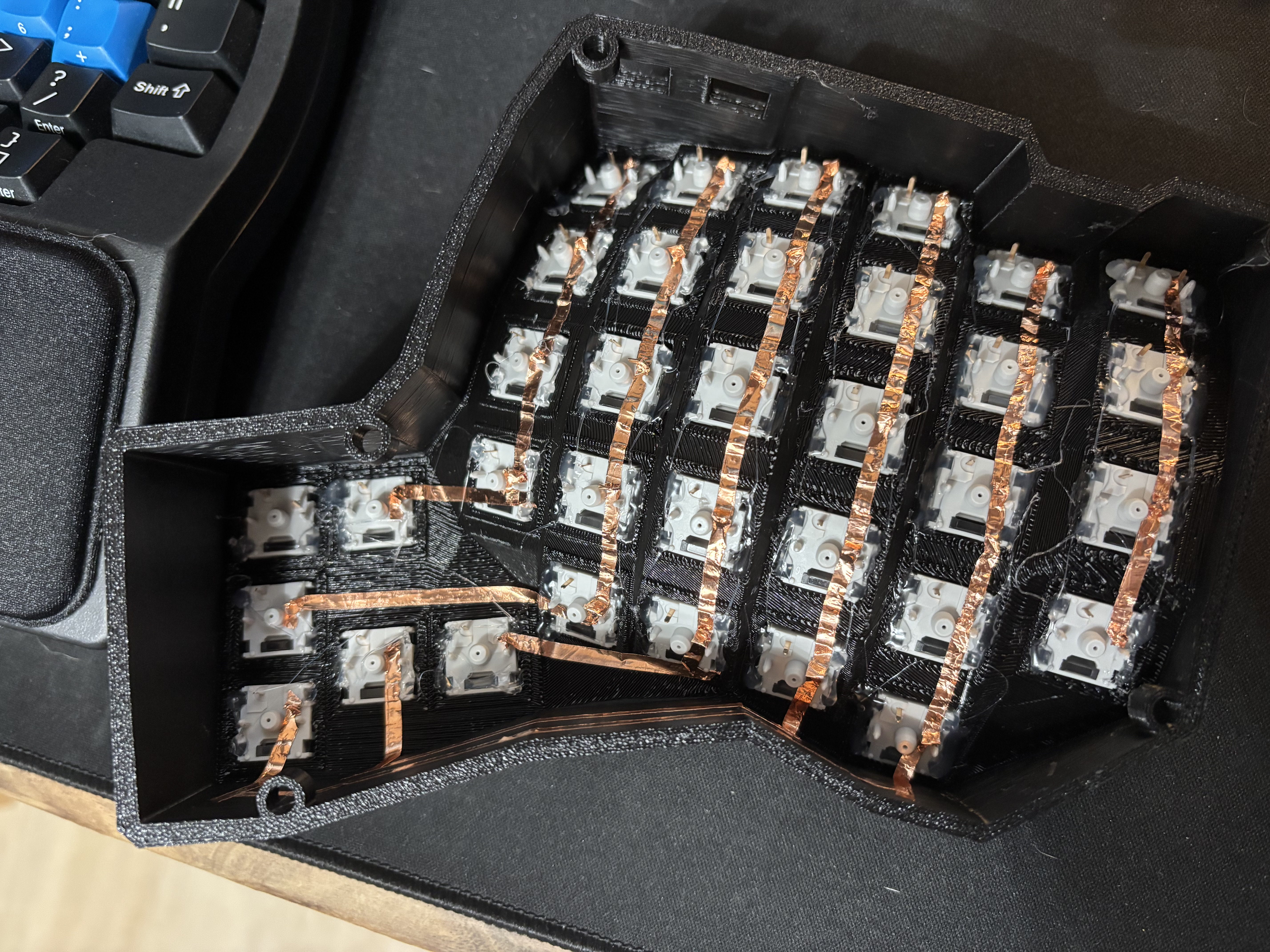 dactyl copper tape